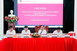 Chủ tịch HĐTV Agribank làm việc tại các chi nhánh trên địa bàn tỉnh Nghệ An, kịp thời chỉ đạo khắc phục hậu quả do bão lũ