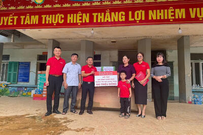 <a href="/tin-tuc" title="Tin tức" rel="dofollow">Tin tức</a>