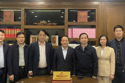 <a href="/su-kien" title="Sự kiện" rel="dofollow">Sự kiện</a>