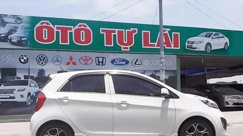 Thuê xe tự lái tránh dịch, giá tăng vẫn 'cháy' hàng