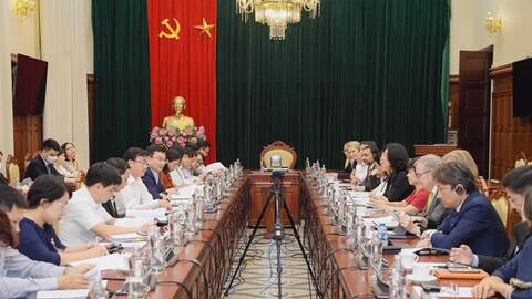 Phó Thống đốc NHNN Phạm Thanh Hà tiếp Chủ tịch Nhóm Công tác Ngân hàng