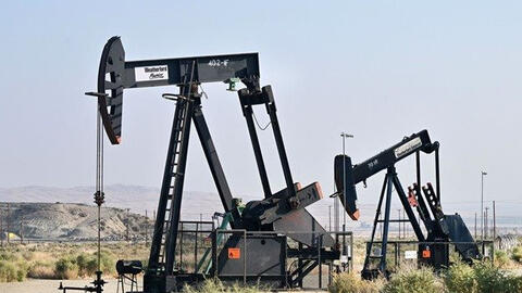 Rủi ro gia tăng trên thị trường dầu và khí đốt