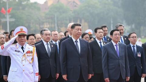 Tổng Bí thư, Chủ tịch nước Trung Quốc Tập Cận Bình viếng Lăng Chủ tịch Hồ Chí Minh