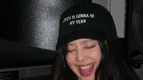 Jennie lại gây choáng vì độ giàu: Sắm sofa gần 1 tỷ, thiết kế nom đơn giản nhưng độ sang xịn, êm ái đỉnh chóp