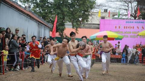 Cận cảnh Lễ hội vật cầu độc đáo nhất Hà thành