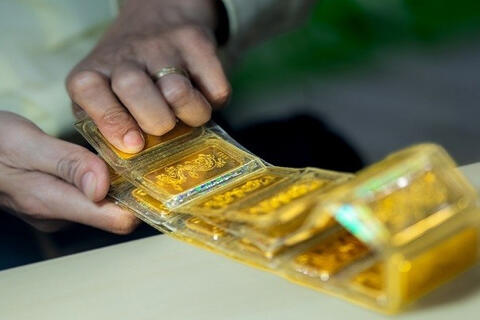 Giá vàng hôm nay 17/9 tăng 1,2 triệu đồng/lượng