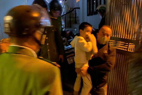 Công an Hà Nội kịp thời cứu nhiều người trong 2 vụ hỏa hoạn