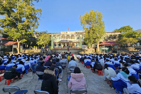 Chung tay tạo 'lá chắn số' cho học sinh trên không gian mạng
