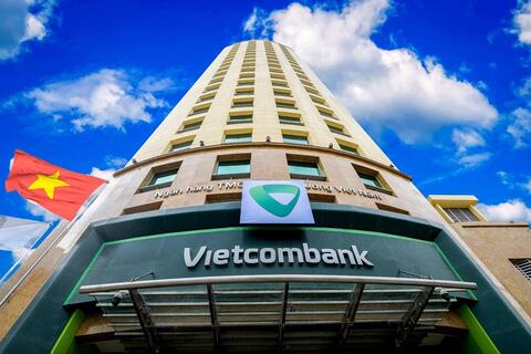 Vietcombank triển khai chính sách giảm lãi suất cho vay để hỗ trợ khách hàng tại các địa phương bị thiệt hại bởi bão, lũ năm 2025