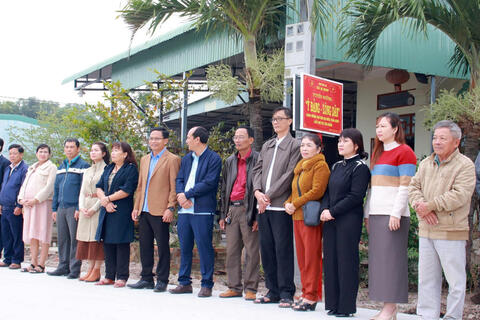 Hướng về Đại hội XIV của Đảng bằng những công trình từ lòng dân