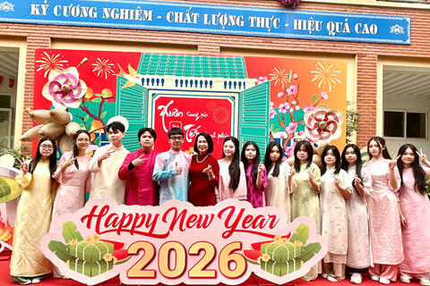 Trường học lồng ghép các kỹ năng cần thiết vào hoạt động ngày Tết