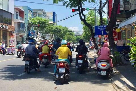 Nắng nóng gay gắt tiếp diễn tại Đà Nẵng