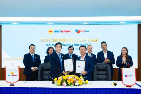Vietbank và VNPAY tung giải pháp số hóa giúp hộ kinh doanh tối ưu vận hành