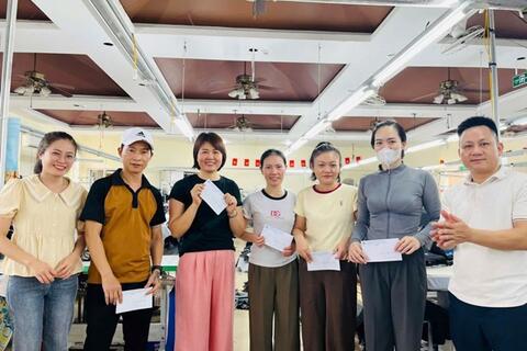 Công ty TNHH May Quảng Bình vinh danh lao động xuất sắc