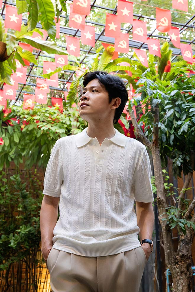 Nhạc sĩ Nguyễn Văn Chung - tác giả của loạt ca khúc “Viết tiếp câu chuyện hòa bình“, “Chiếc khăn gió ấm“, “Nhật ký của mẹ“, “Nỗi đau giữa hòa bình“... Ảnh: Nghệ sĩ cung cấp