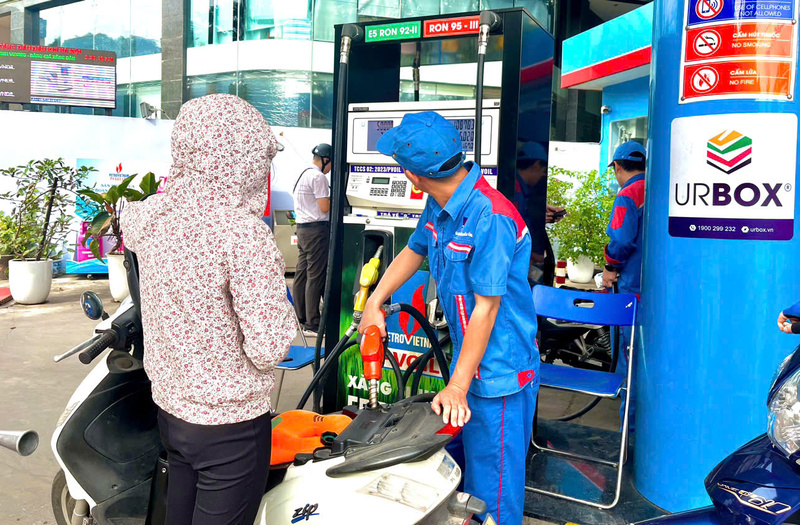 Giá xăng dầu trong nước hôm nay ngày 25/12/2025. Ảnh: Đ.T.