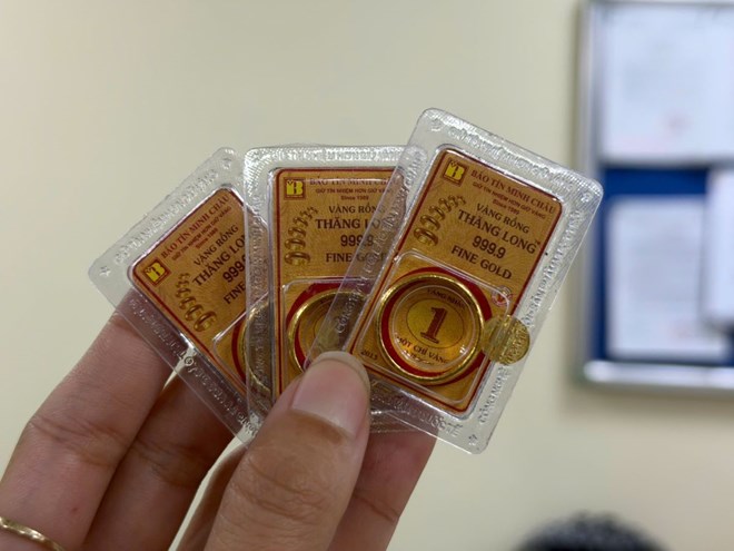 Giá vàng tiến gần mốc 5.000 USD/ounce giữa bất ổn thế giới