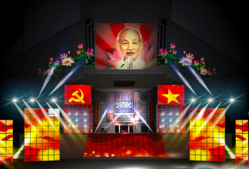 Hình ảnh sân khấu tại điểm cầu Hà Nội.