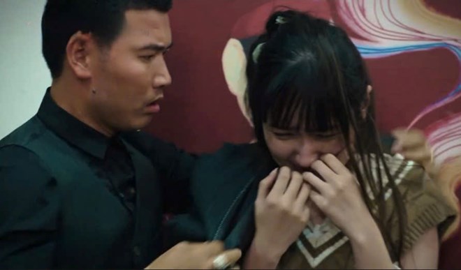 Bước chân vào đời tập 16: Hưng xuất hiện giải vây cho Trang