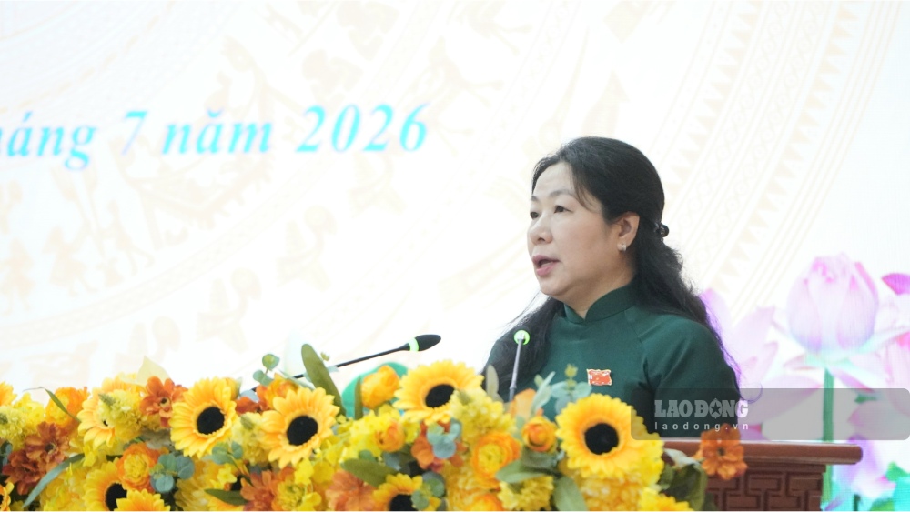 Phó Chủ tịch HĐND tỉnh An Giang Lê Hồng Thắm phát biểu khai mạc. Ảnh: Nguyên Anh
