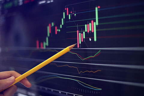 HoSE: Thanh khoản thị trường trong tháng 10/2021 tăng trưởng trở lại với giá trị trung bình lên đến 1 tỷ USD/phiên