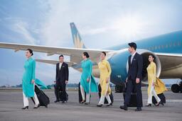 Vietnam Airlines tuyển hơn 1.200 tiếp viên phục vụ kế hoạch mở rộng khai thác