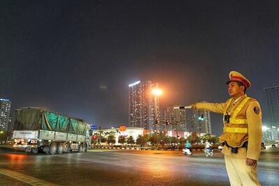 <a href="/tin-tuc" title="Tin tức" rel="dofollow">Tin tức</a>