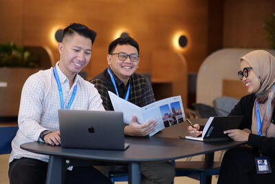 <a href="/tin-tuc" title="Tin tức" rel="dofollow">Tin tức</a>