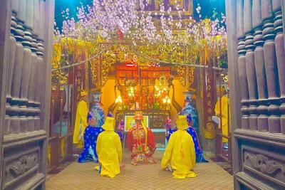 <a href="/su-kien" title="Sự kiện" rel="dofollow">Sự kiện</a>