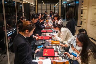 <a href="/thi-truong" title="Thị trường" rel="dofollow">Thị trường</a>