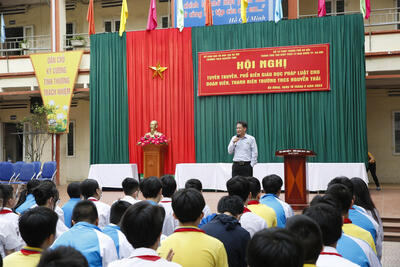 <a href="/chinh-sach2" title="Chính sách" rel="dofollow">Chính sách</a>