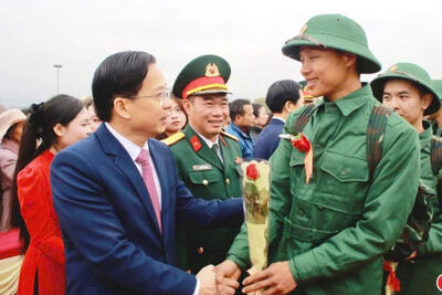 <a href="/tin-tuc" title="Tin tức" rel="dofollow">Tin tức</a>