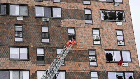 New York kinh hoàng trước sự cố máy sưởi làm 19 người thiệt mạng