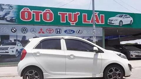 Thuê xe tự lái tránh dịch, giá tăng vẫn 'cháy' hàng