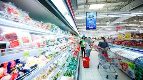 Giảm thuế VAT xuống 8%, người tiêu dùng hưởng lợi thế nào?