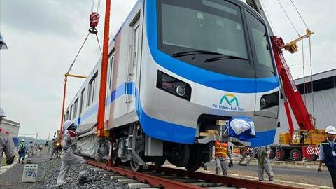 Công ty vận hành metro hết tiền