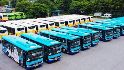 Doanh nghiệp vận tải đồng loạt tăng giá vé
