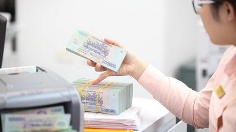 Lãi suất huy động tăng trở lại, lợi nhuận ngân hàng có bị ảnh hưởng?