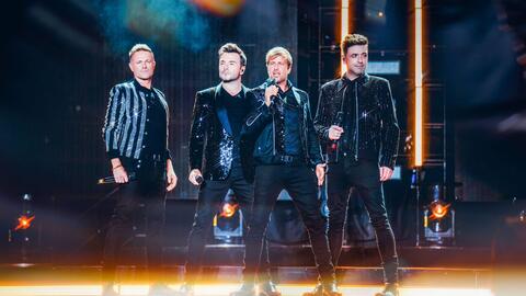 Vì sao gọi Westlife là huyền thoại: Số lượng hit toàn cầu nhiều không xuể, giữ đến 4 kỉ lục Guiness thế giới