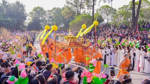 Bộ Văn hóa đề nghị xử lý hành vi lợi dụng di tích, lễ hội, tín ngưỡng để trục lợi
