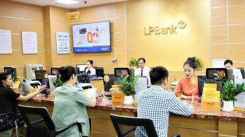 Lãi suất ngân hàng LPBank mới nhất tháng 1/2024: Mức cao nhất dành cho tiền gửi online từ 24 tháng trở lên