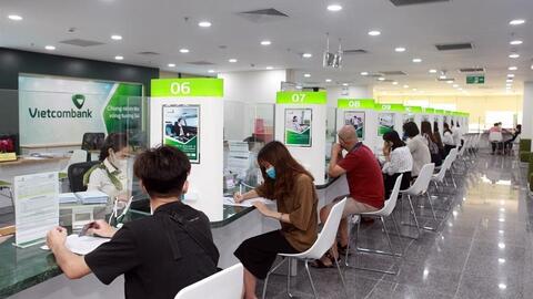 Khách hàng Vietcombank lưu ý: Thời gian ngân hàng nghỉ giao dịch trong dịp Tết Ất Tỵ 2025