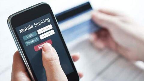 Người dùng ngân hàng chú ý: Chuyển khoản thường dịp Tết thì bao giờ người hưởng nhận được?