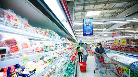 Giảm thuế VAT xuống 8%, người tiêu dùng hưởng lợi thế nào?