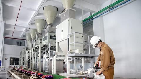 Vừa báo lãi quý 3 giảm mạnh, Hóa chất Đức Giang (DGC) tiếp tục lên kế hoạch lợi nhuận quý 4 đi lùi