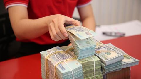 Ngân hàng có nhiều tiền gửi nhất hệ thống tiếp tục giảm lãi suất từ ngày 22/12, kỳ hạn dưới 12 tháng chỉ còn 3,5%/năm