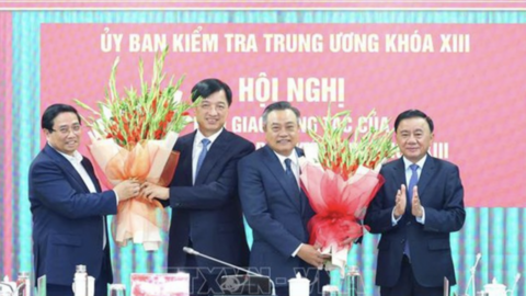 Nhân sự tuần qua: Nhiều cán bộ cấp Trung ương giữ chức vụ mới