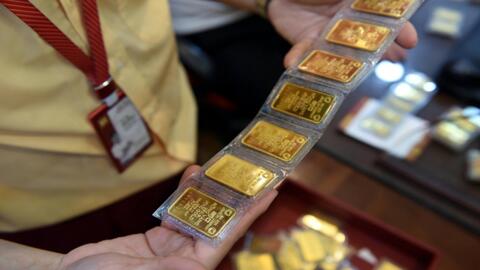 Giá vàng hôm nay 5/12 giảm 700 ngàn đồng/lượng cả 2 chiều, thế giới giảm