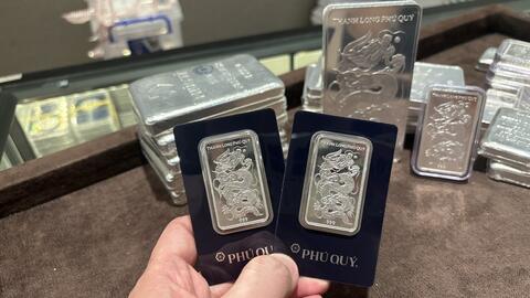 Giá bạc hôm nay 5/12/2025: Đồng loạt sụt giảm