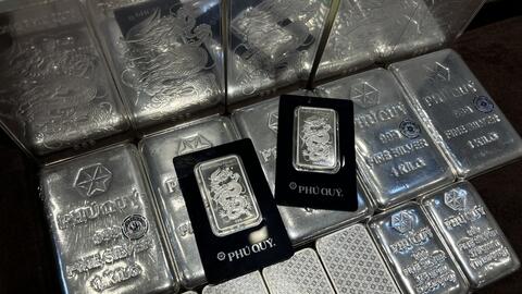 Giá bạc hôm nay 31/12/2025: Bật tăng trở lại